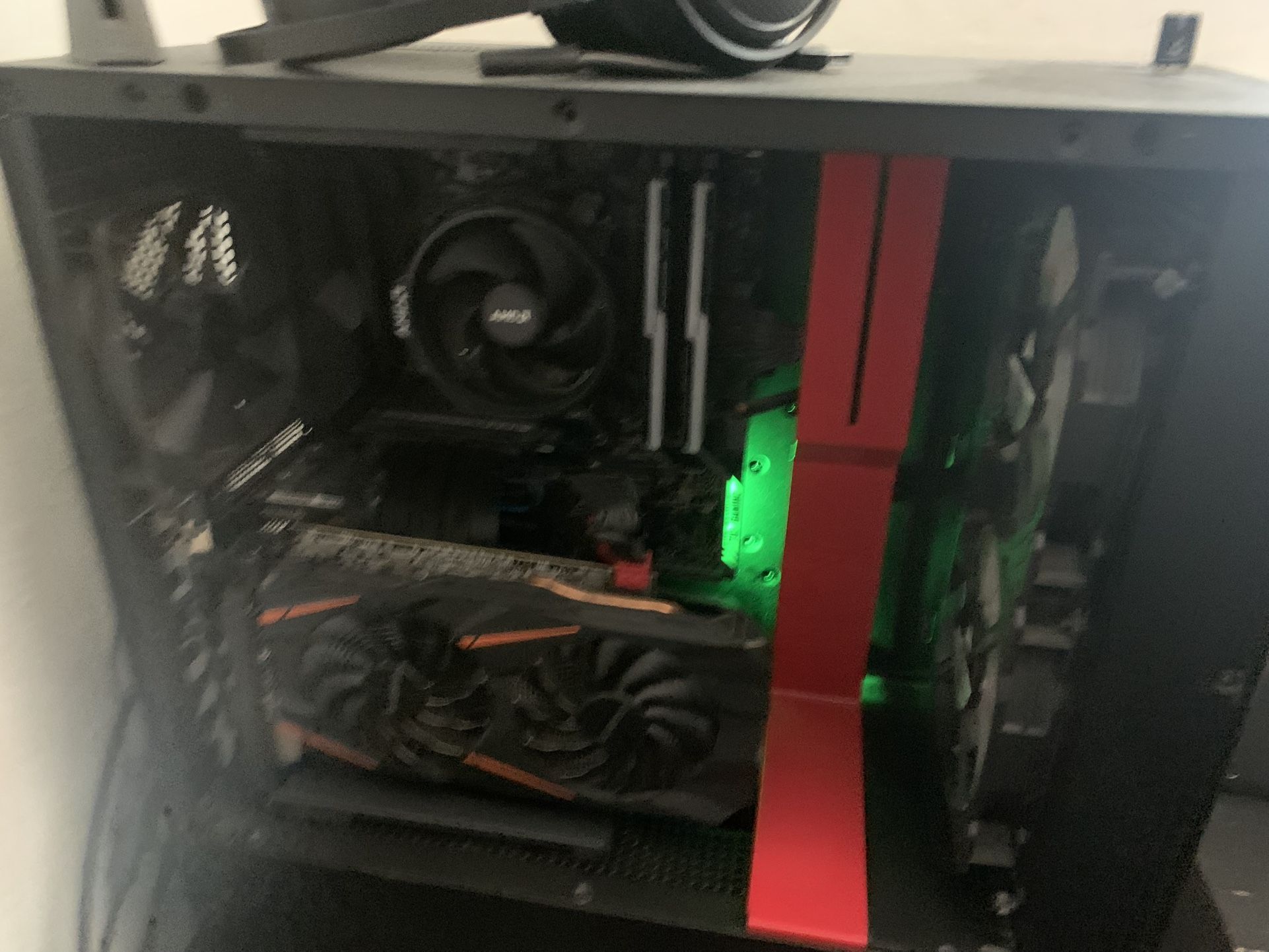 Whole Custom Built Gaming Computer Set Up