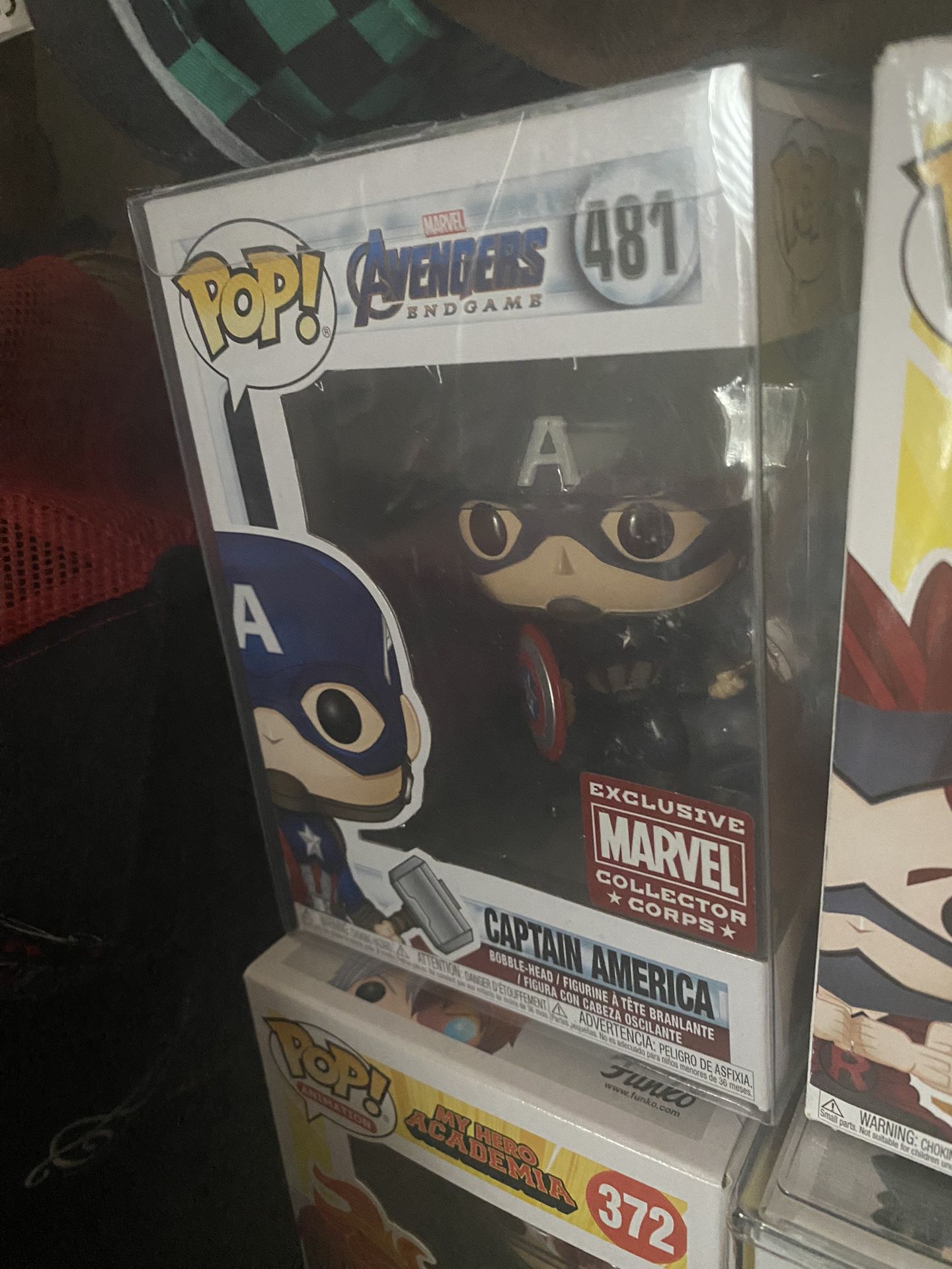 Avengers Endgame Captain America With Mjolnir Marvel Collector Corps Exclusive Funko Pop 