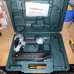 Metabo 18 Gauge Brad Nailer
