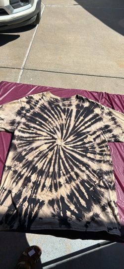 Bleach Tie-Dye Spiral T-Shirt