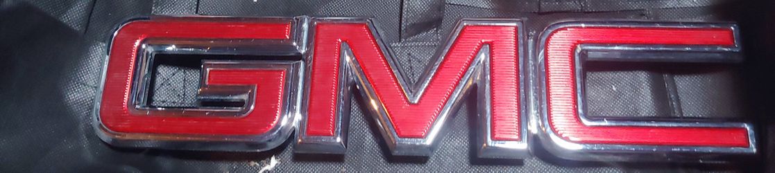 GMC Emblem