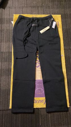 ESSENTIAL FEAR OF GOD SWEATS