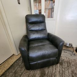 Recliner
