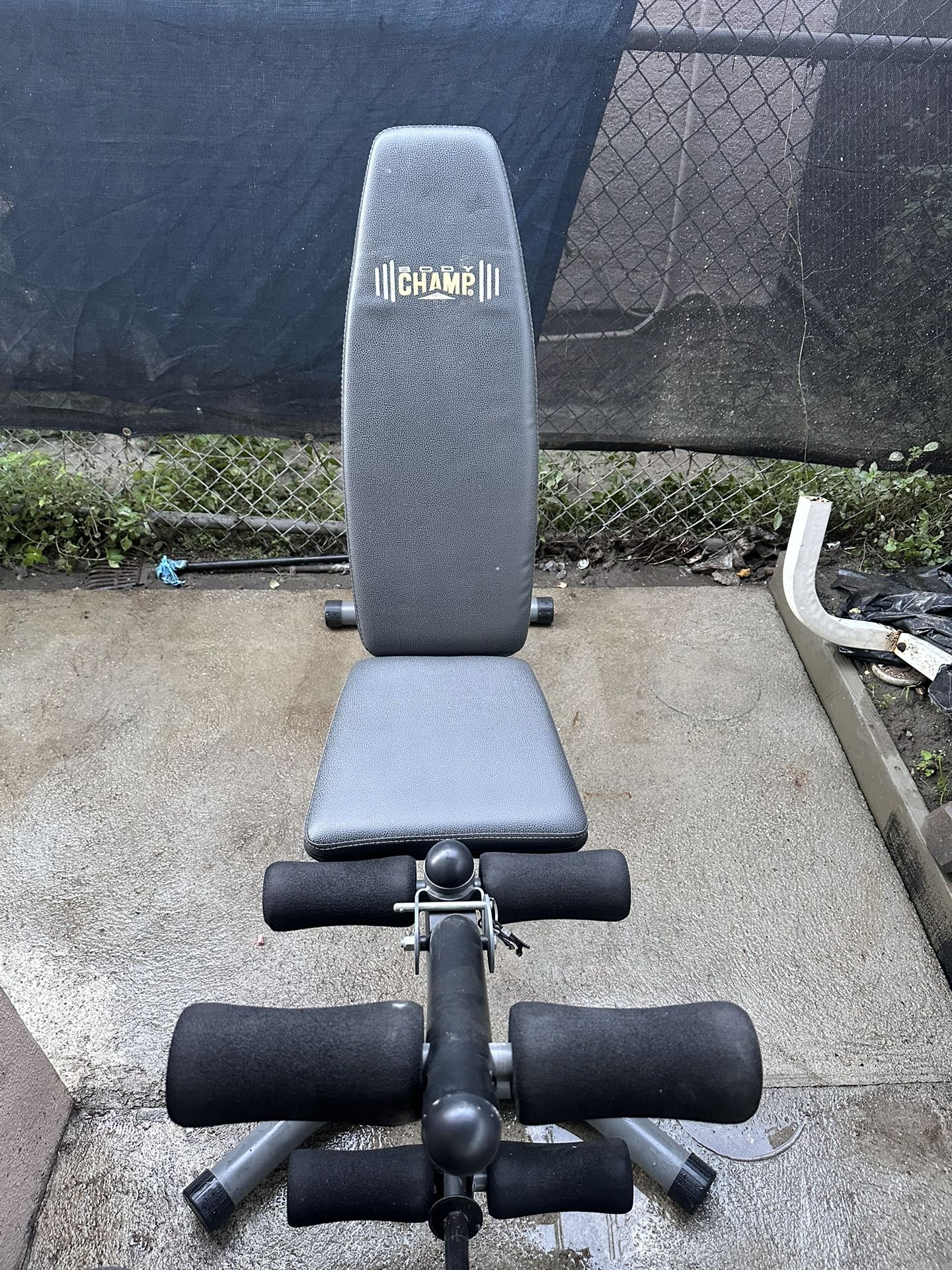 Adjustable Weight Bench main image 1