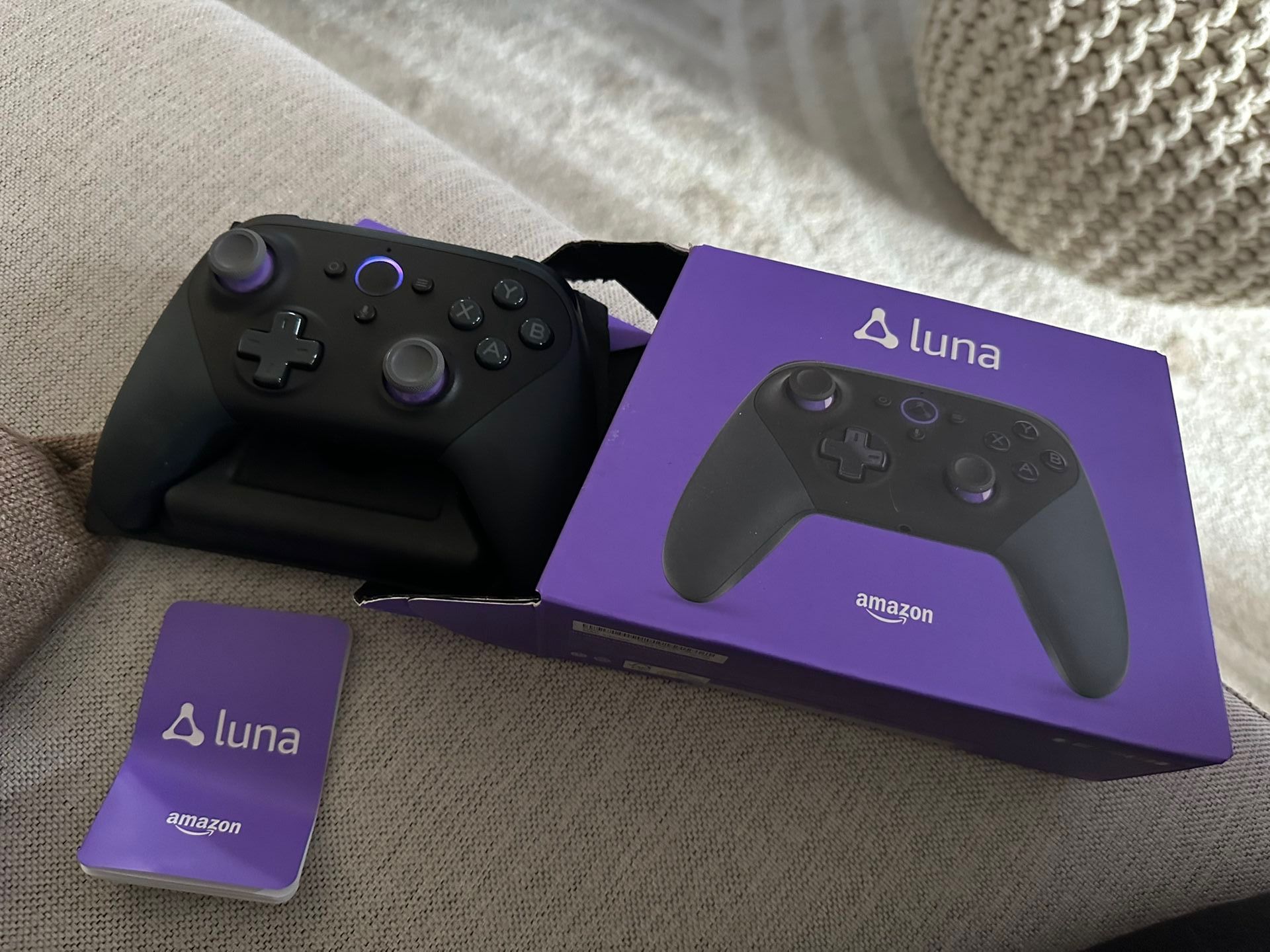 Luna App Game Controller System