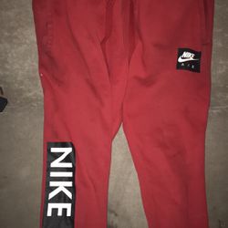 Size Medium, Red, Nike