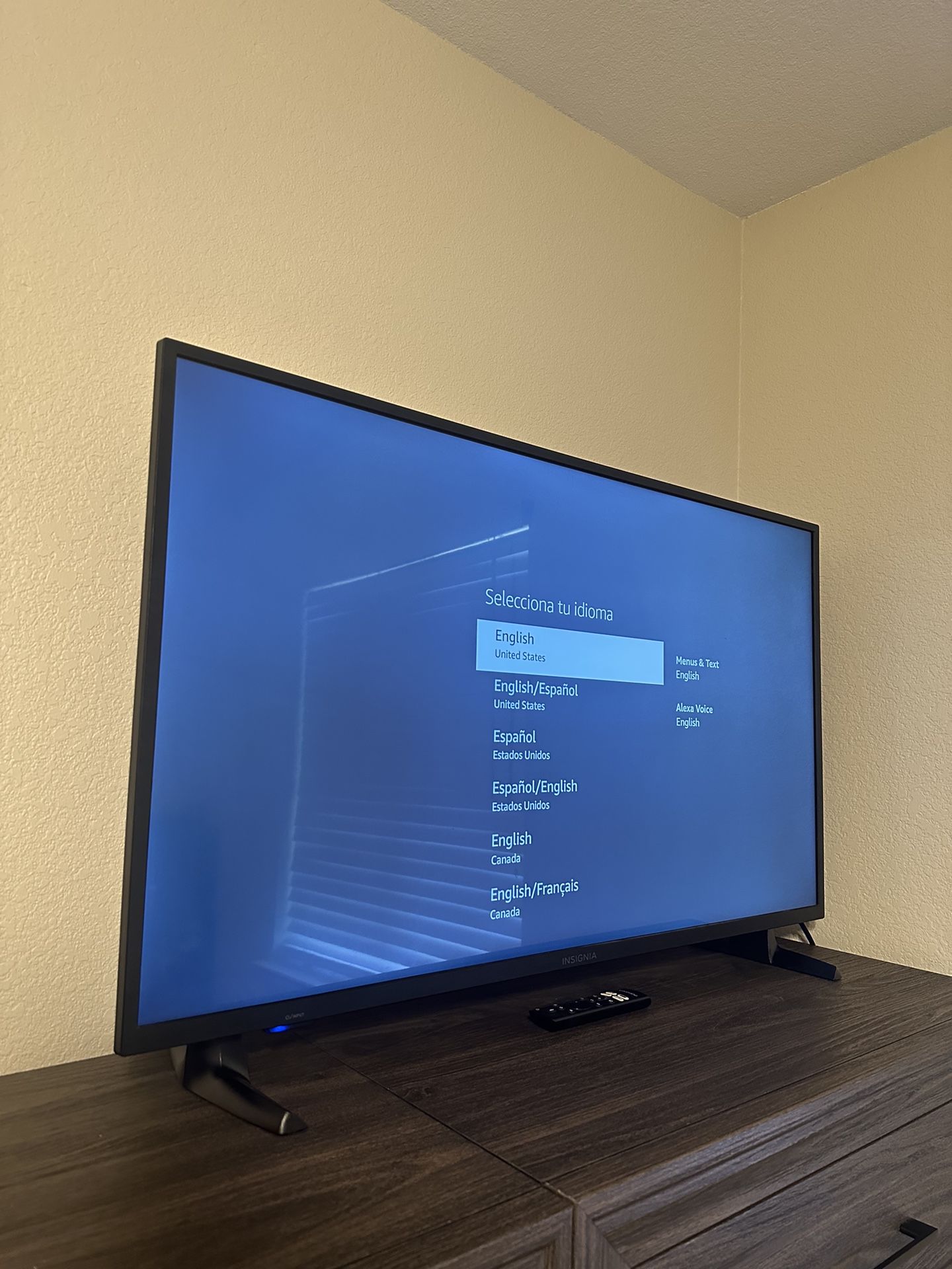 Insignia Smart TV