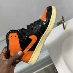 Jordan Retro 1 Shattered Board High Top 