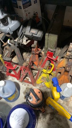 Car and truck jack stands