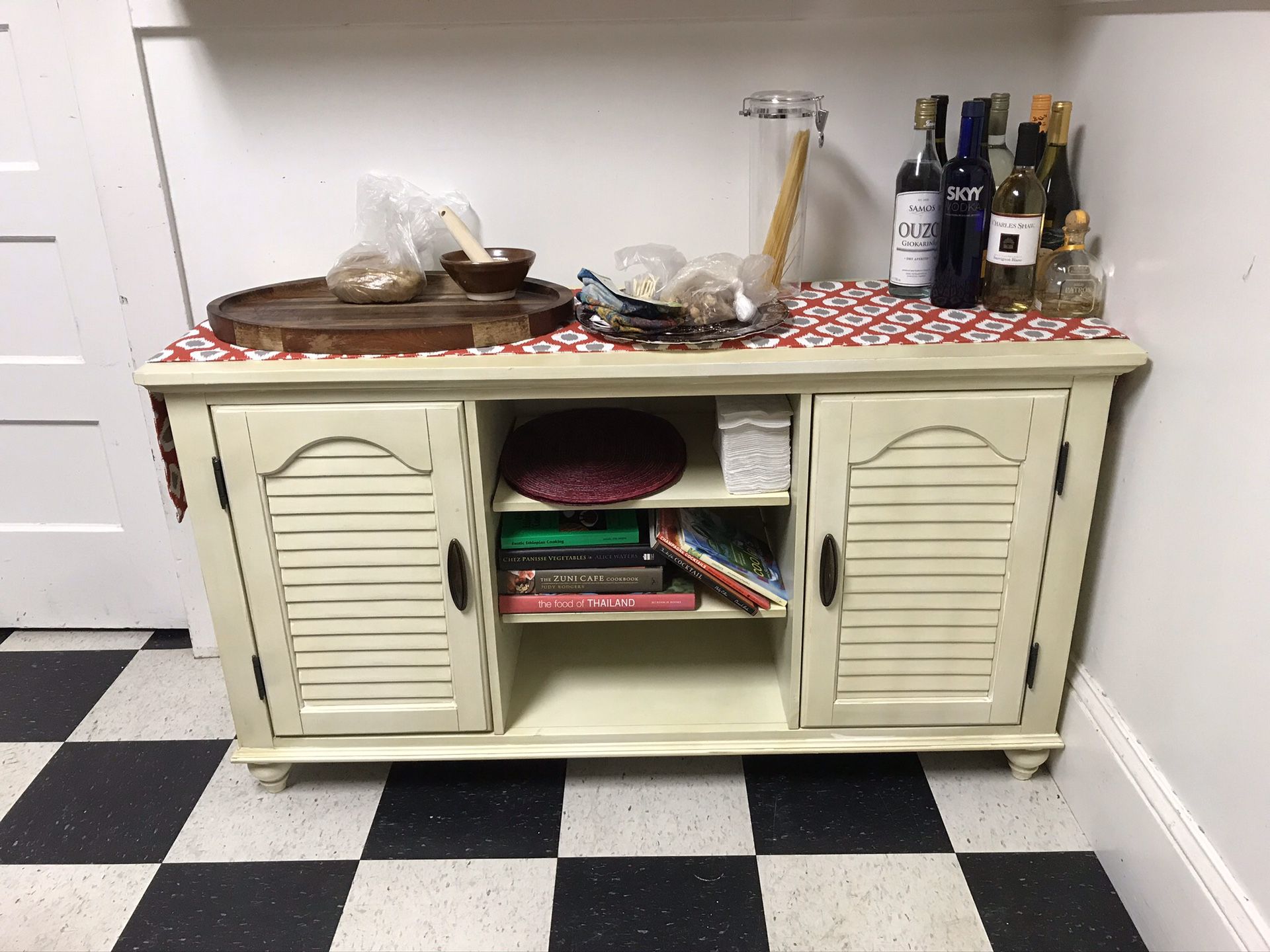 Kitchen side table / cabinet