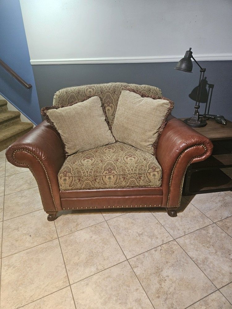 Double Wide Chair