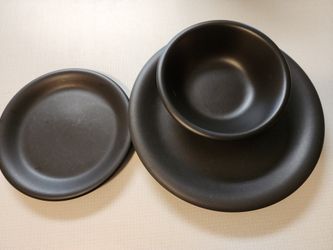 Ceramic Dinning Dishes, Used 
