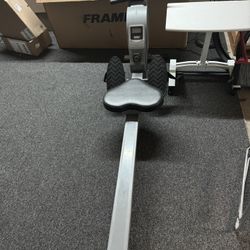 Rowing Machine 