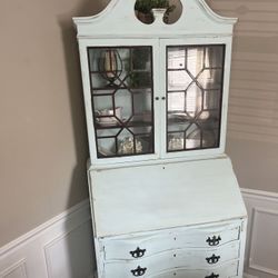 Hutch / Secretary Desk
