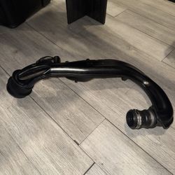 2017-2019 FORD ESCAPE INTERCOOLER PIPE GV61-9C623-ED