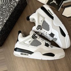 Jordan 4 Military Black 51