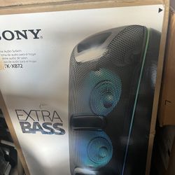 Sony XB72