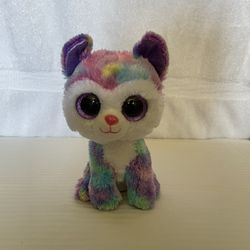 Small Dog “Izabella”