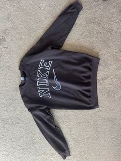 Brown Nike crewneck