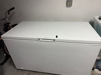 Deep freezer