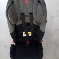 Diono Radian RXT Convertible Car Seat slim Fit With Cup Holder