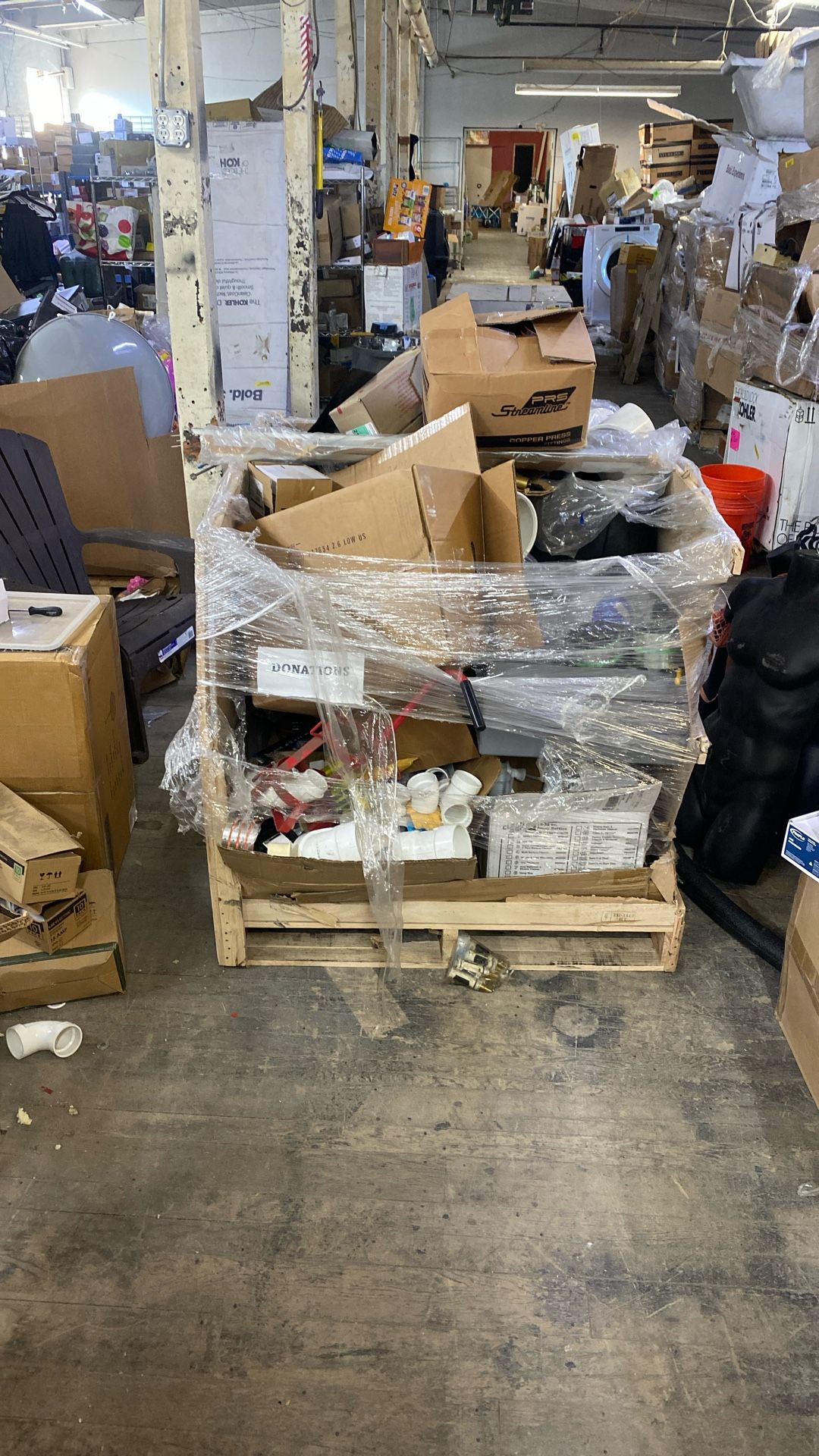 Brand New Pallet (HVAC, Plumbing, Construction)