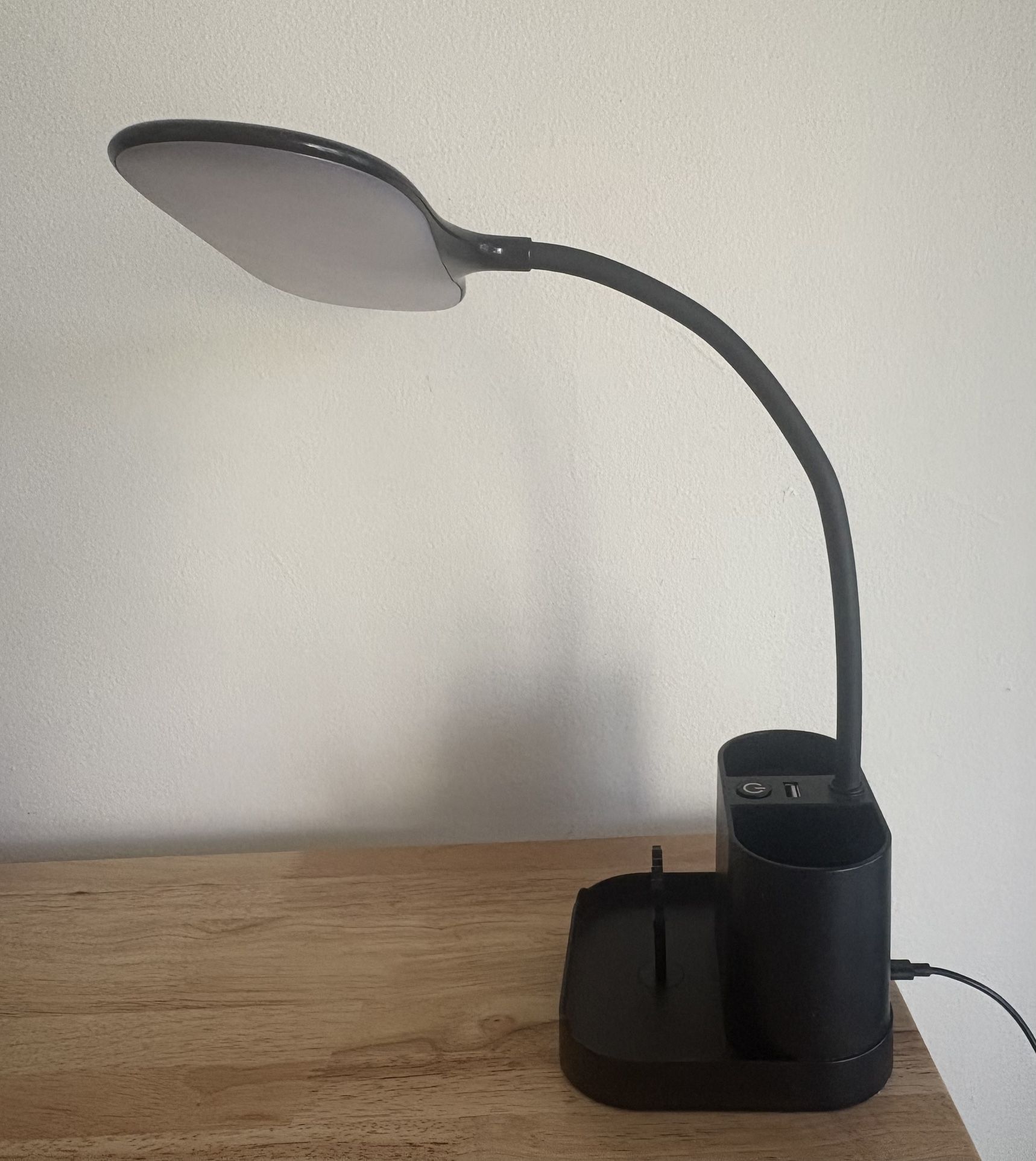 LED Desk Lamp with USB Adapter Charging