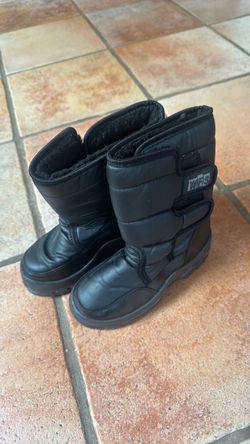 Snow shoes