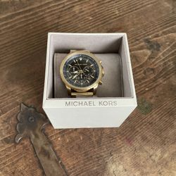 MK Micheal Kors Men’s Watch (Unisex )