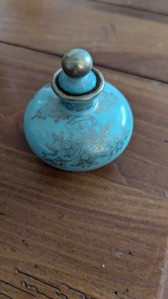  Perfume Bottle Porcelain (Made In Japan)