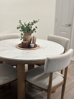 Modern Bouclé Dining Set – Round Marble Table + 4 Chairs