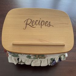 Longaberger Recipe Basket , With Lid And Insert