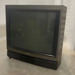 Sony Trinitron 27” CRT TV KV-27TS22 Retro Gaming Television Woodgrain