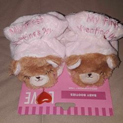 NEW infant baby girl pink booties "My First Valentine's" $3 FIRM