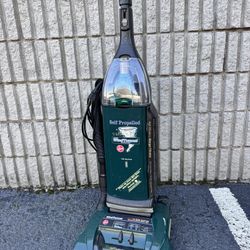 Hoover Windtunnel Upright Self Propelled Vacuum Cleaner Model U6435-900