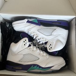 Jordan 5 Grapes Sz 9
