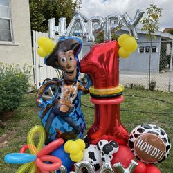 Balloon Arrangements 