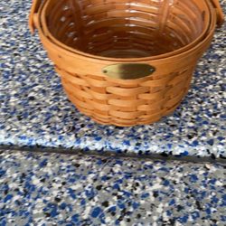 Limited Edition Women’s Longaberger Basket 