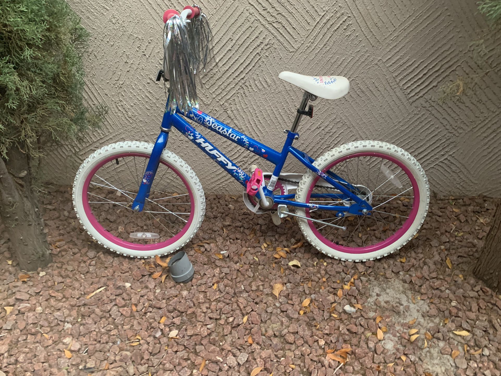 Huffy Seastar Girls 20’’ Bike Bicycle 🚲 Excellent Condition