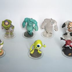 Disney Infinity The Incredibles /Monster Inc / Buzz Lightyear Figures. Set of 7.