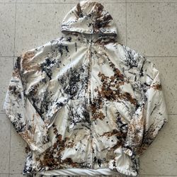 Cabela's Zonz Western Snow Camo Jacket