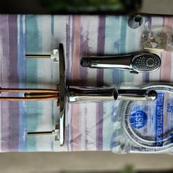 Delta Pull Out Kitchen Faucet 