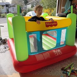 Little Tikes Bounscational Bouncer Built In Pump