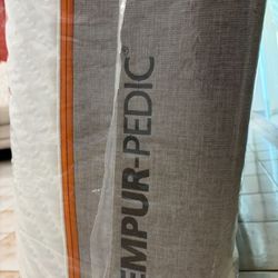 King Size Tempurpedic Mattress