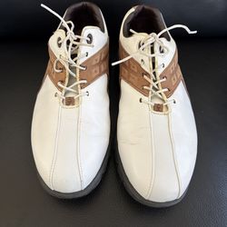 Footjoy Contour Series soft spike men’s size 8 1/2 Wide Golf Shoes Classic White & Saddle Leather Excellent Pre Owned Condition ⛳️