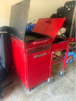 Snap-On Tool Cabinet With Utility Cart.