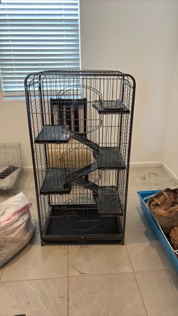 5 tier cage Chinchilla, bird or rat cage cage.