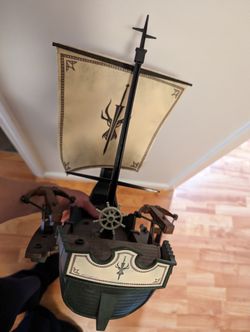 Playmobil Drago's Ship 9244 - How to Train Your Dragon. Incomplete.