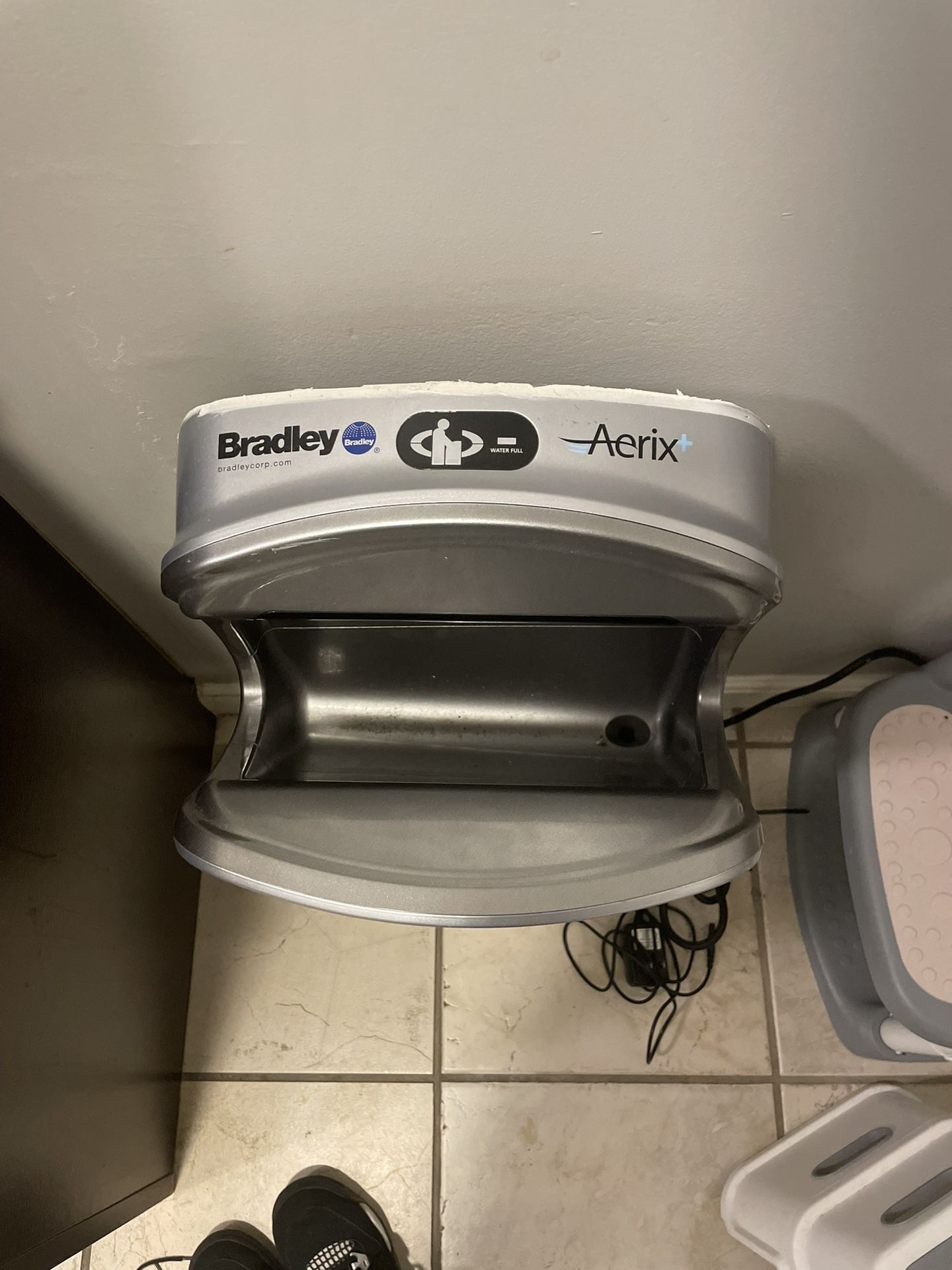 Electric Hand Dryer (premium)