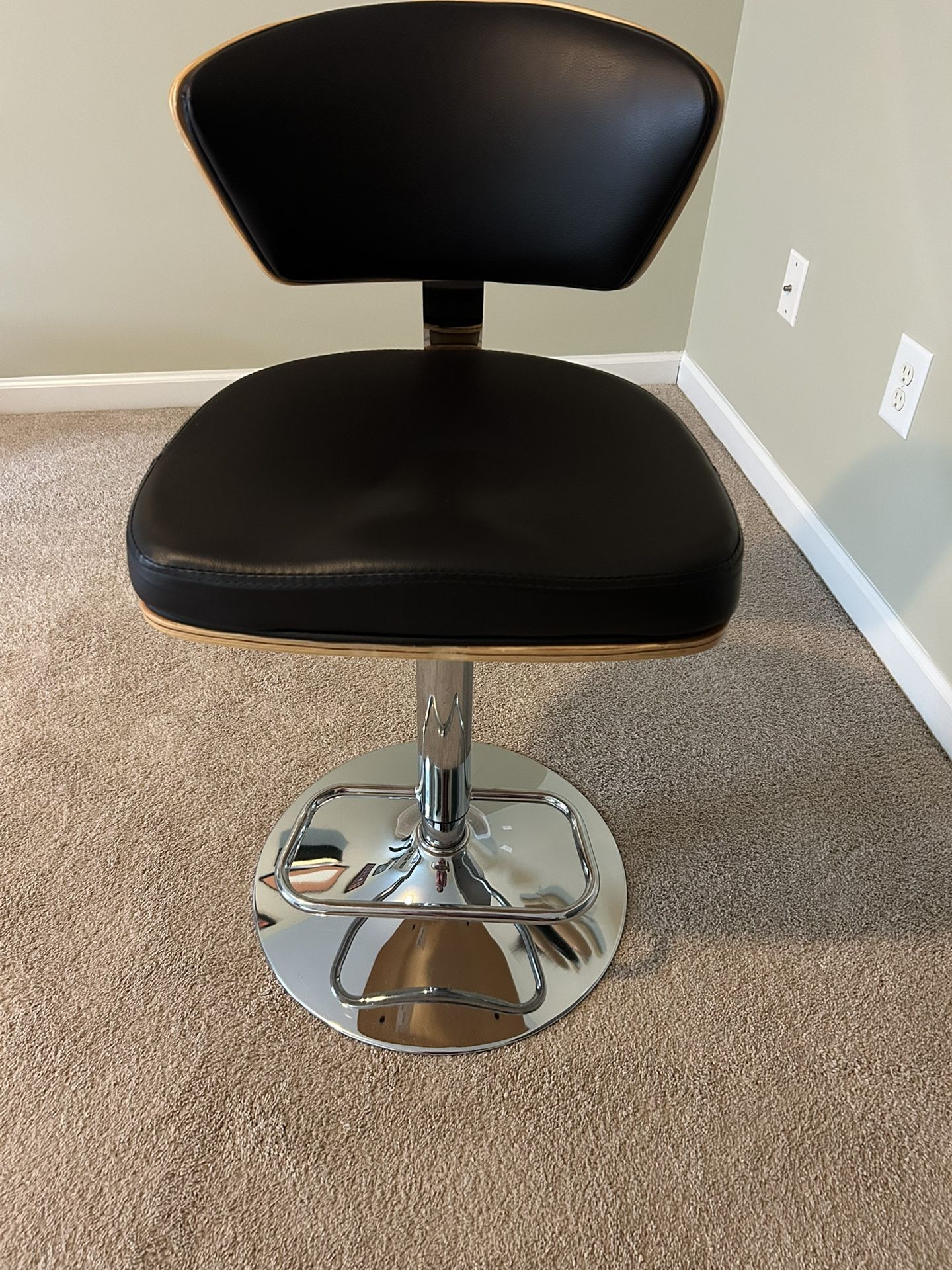 Adjustable Chair
